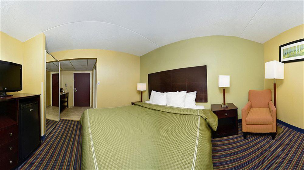 Comfort Inn & Suites East Hartford - Hartford Exterior photo